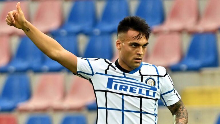 Lautaro Martínez Age, Biography, Net Worth, Football Career, Facts