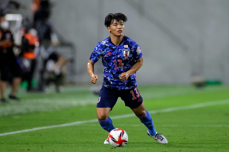 Reo Hatate (旗手 怜央) age, position, salary, girlfriend, team, facts, football Career