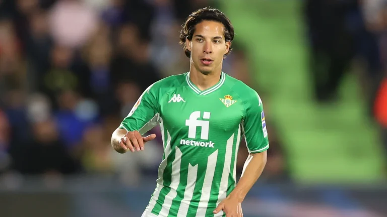 Diego Lainez age, salary, net worth, girlfriend, football Career and more