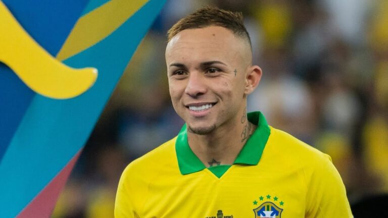 Everton Soares salary, net worth, girlfriend, age, football Career and more