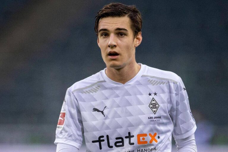 Florian Neuhaus Age, Salary, Net worth, Current Teams, Career, Height, and much more