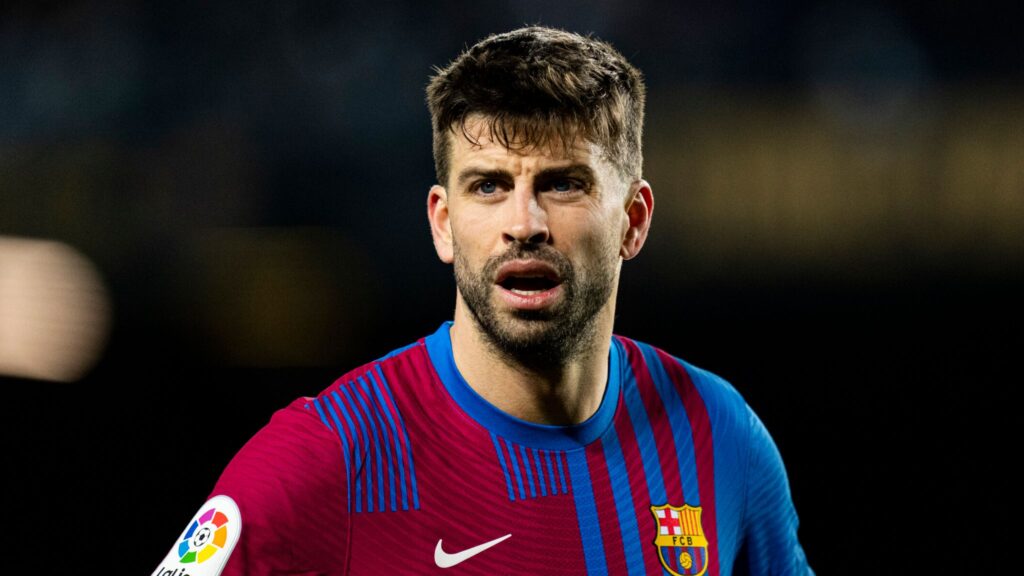 Gerard Pique Age, Salary, Net worth, Current Teams, Career, Height, and