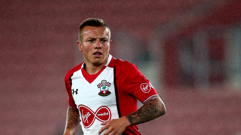Jordy Clasie Age, Salary, Net worth, Current Teams, Career, Height, and much more