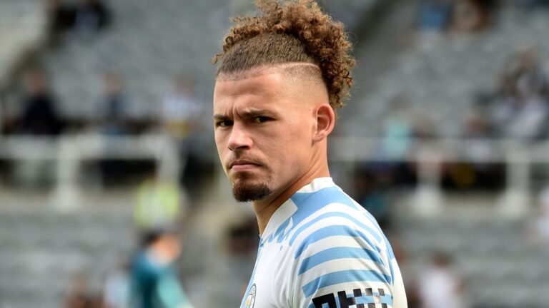 Kalvin Phillips Salary, Net worth, Current Teams, Age, Career, Height, and much more
