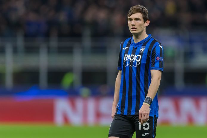 Marten de Roon Age, Salary, Net worth, Current Teams, Career, Height, and much more