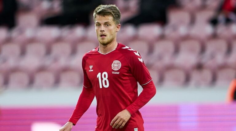 Mathias Jensen Age, Salary, Net worth, Current Teams, Career, Height, and much more
