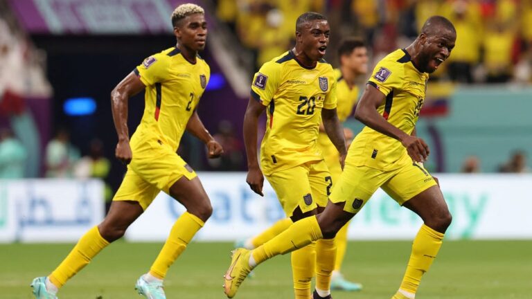 Enner Valencia Scored 2 Goals in FIFA World Cup Opener against Qatar