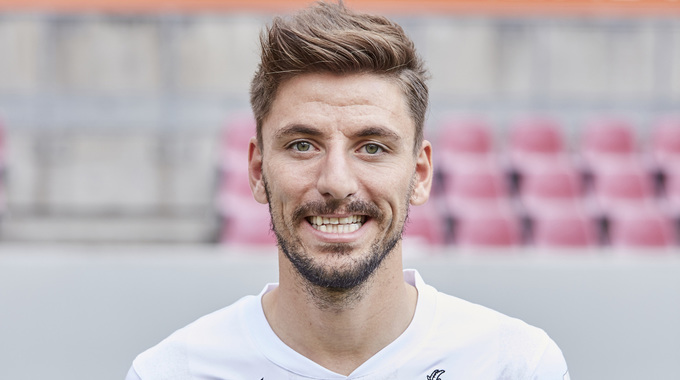 Filip Mladenović Age, Salary, Net worth, Current Teams, Career, Height, and much more