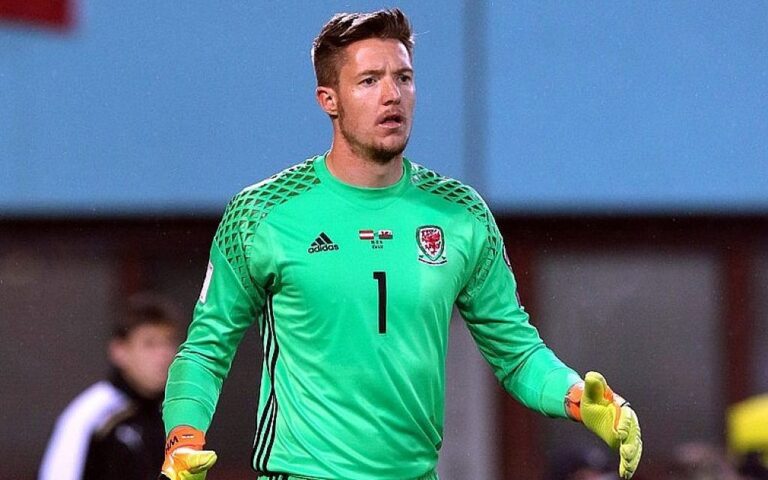 Wayne Hennessey salary, net worth, age, girlfriend, Career and much more