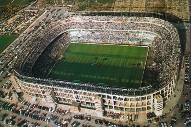 Martínez Valero Stadium Capacity, Tickets, Seating Plan, Records, Location, Parking