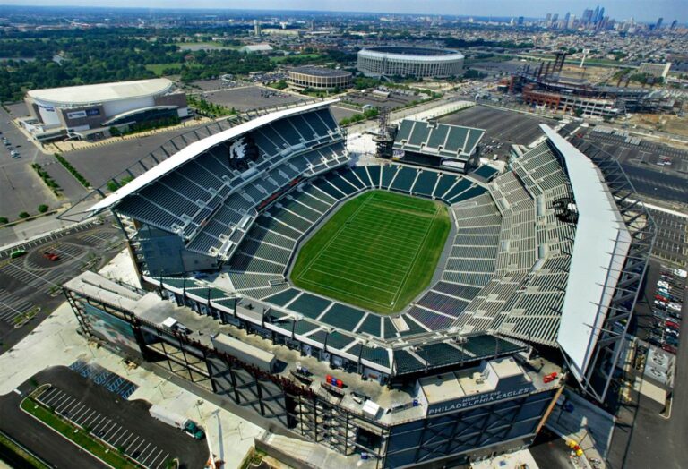 Lincoln Financial Field Stadium Capacity, Tickets, Seating Plan, Records, Location, Parking