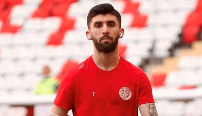 Doğukan Sinik Age, Salary, Net worth, Current Teams, Height, Career, and much more
