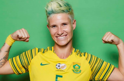 Janine van Wyk Age, Salary, Net worth, Current Teams, Career, Height, and much more