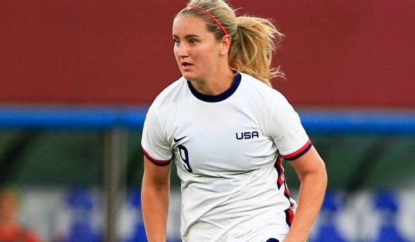 Lindsey Horan Age, Salary, Net worth, Current Teams, Career, Height, and much more