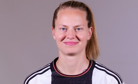 Maximiliane Rall Age, Salary, Net worth, Current Teams, Career, Height, and much more