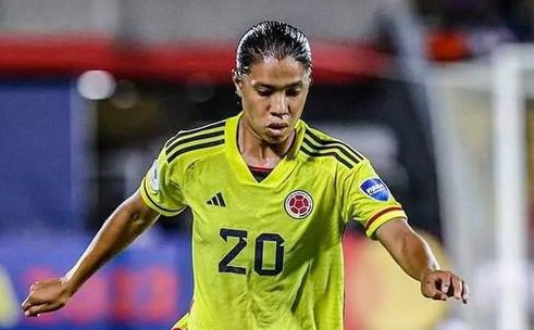 Monica Ramos Santana Age Salary Net worth Current Teams Career Height and much more