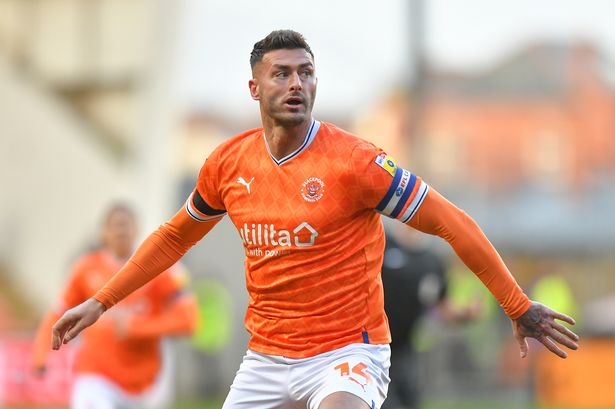 Gary Madine Age, Salary, Net worth, Current Teams, Career, Height, and much more