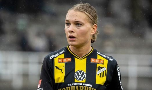 Stine Larsen Age, Salary, Net worth, Current Teams, Career, Height, and much more