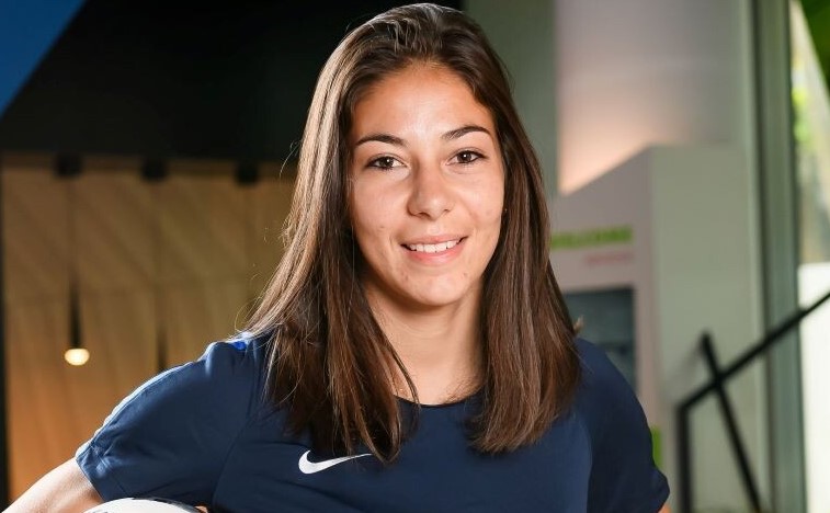 Clara Mateo Age, Salary, Net worth, Current Teams, Career, Height, and much more