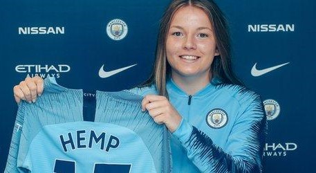 Lauren Hemp Age, Salary, Net worth, Current Teams, Career, Height, and much more