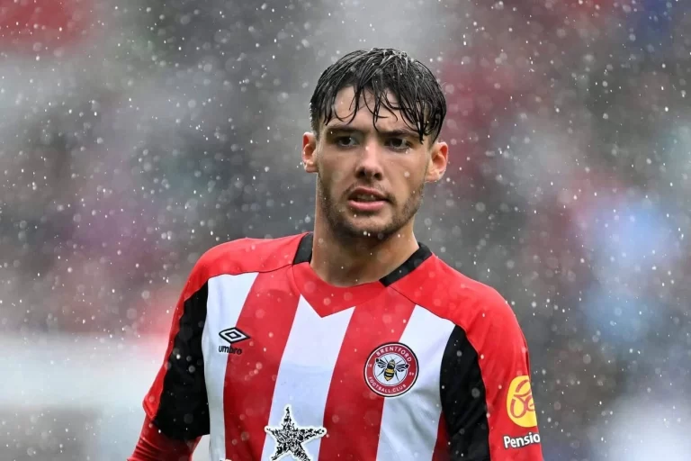 Aaron Hickey Age, Salary, Net worth, Current Teams, Career, Height, and much more