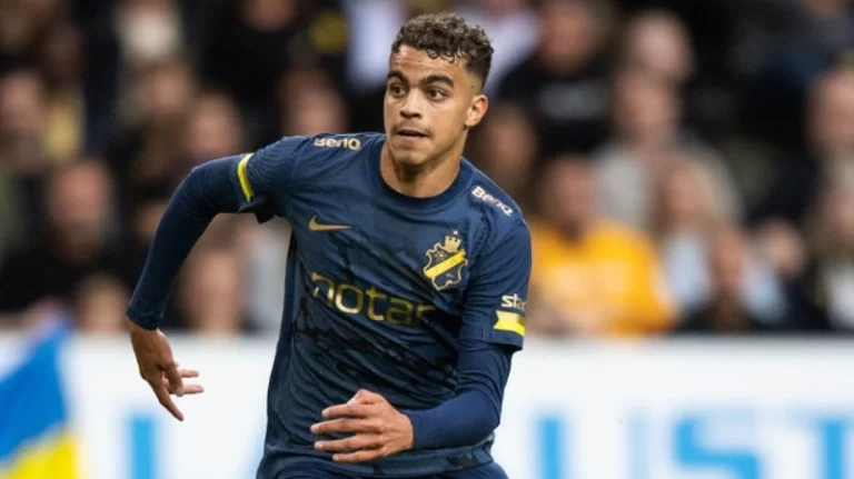 Yasin Ayari Age, Salary, Net worth, Current Teams, Career, Height, and much more